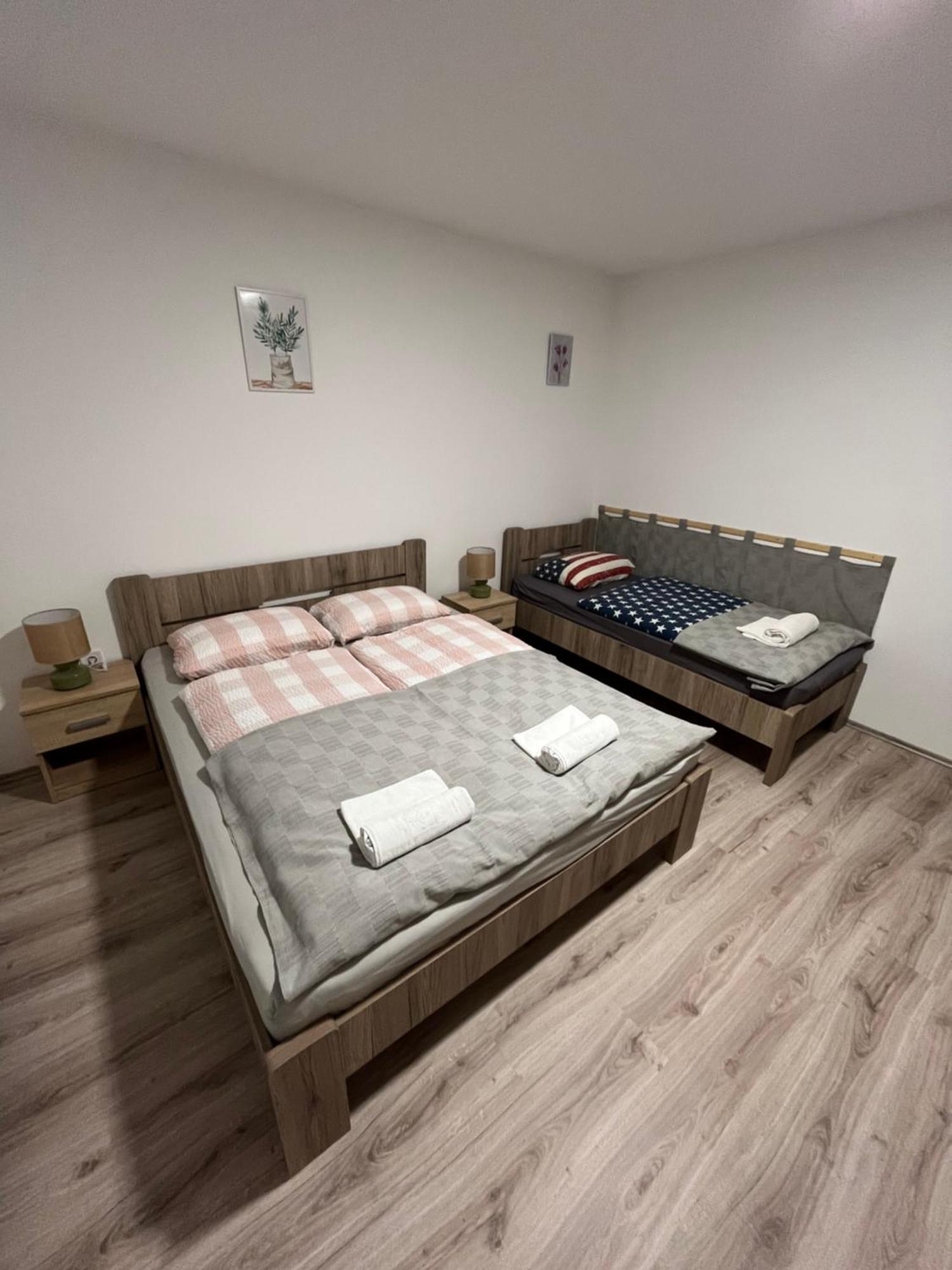 Mini Zoo Apartman Nagykanizsa Eksteriør bilde